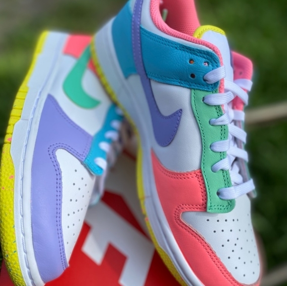 Sold!!! Nike Dunk Low Easter Candy - Picture 5 of 6